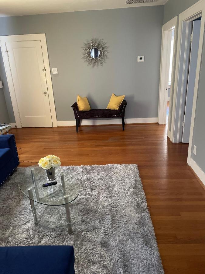 2Nd Level Duplex, Downtown Houston Near Toyota Center, Smoking Allowed On Balcony! Exterior foto